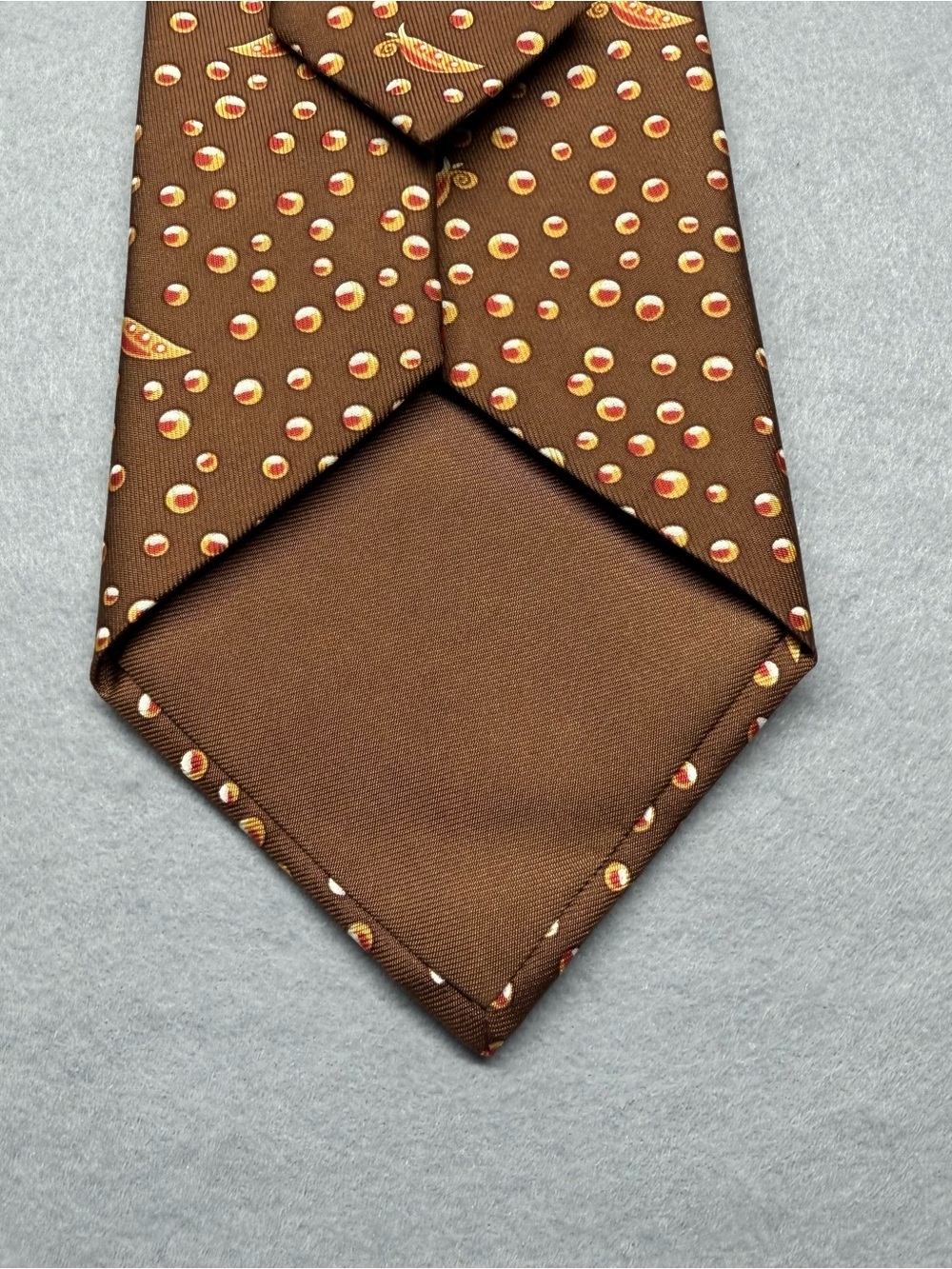 Vintage Hermes Brown Tie 100% Silk Pea Pod Pattern 7991EA - Picture 6 of 7
